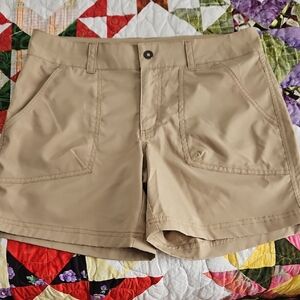 3/$18 Columbia Women's Cargo Shorts in Tan